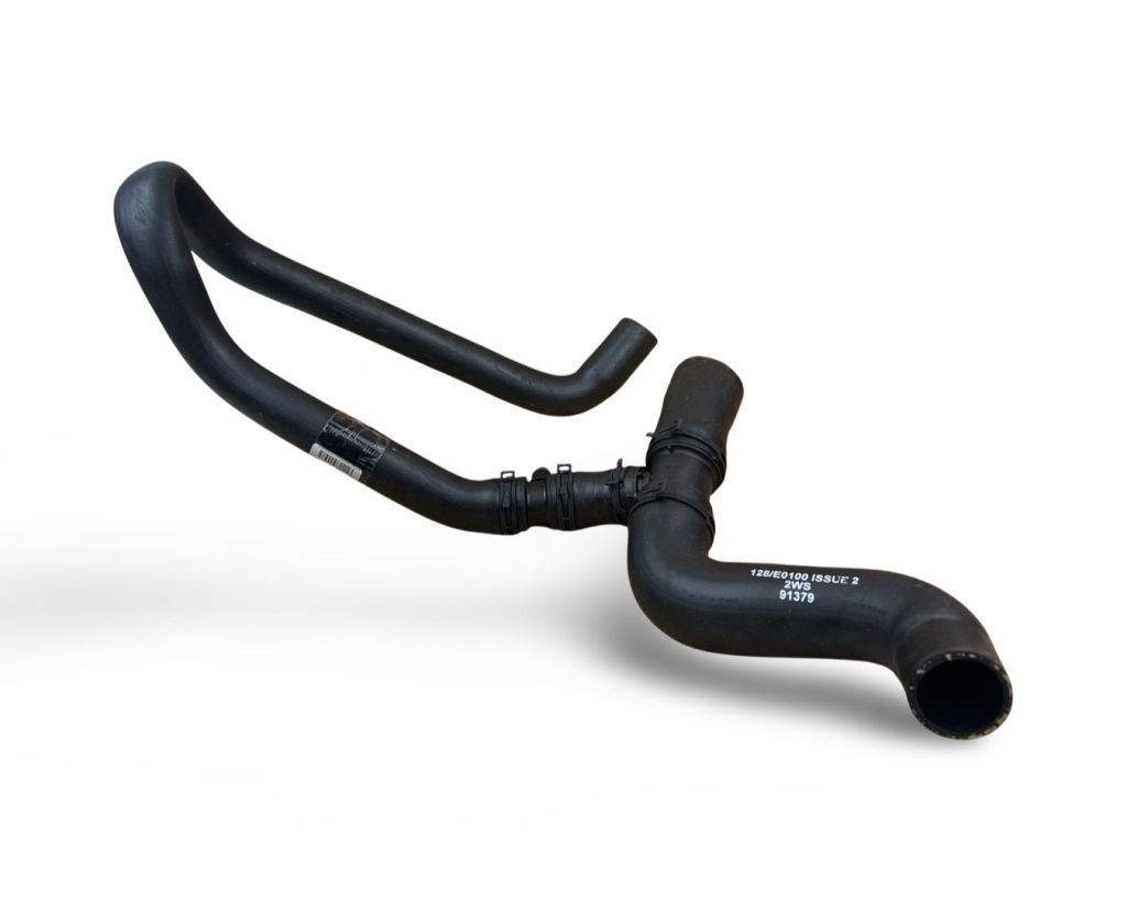 128/E0100 LOWER RADIATOR HOSE – 3CX BACKHOE